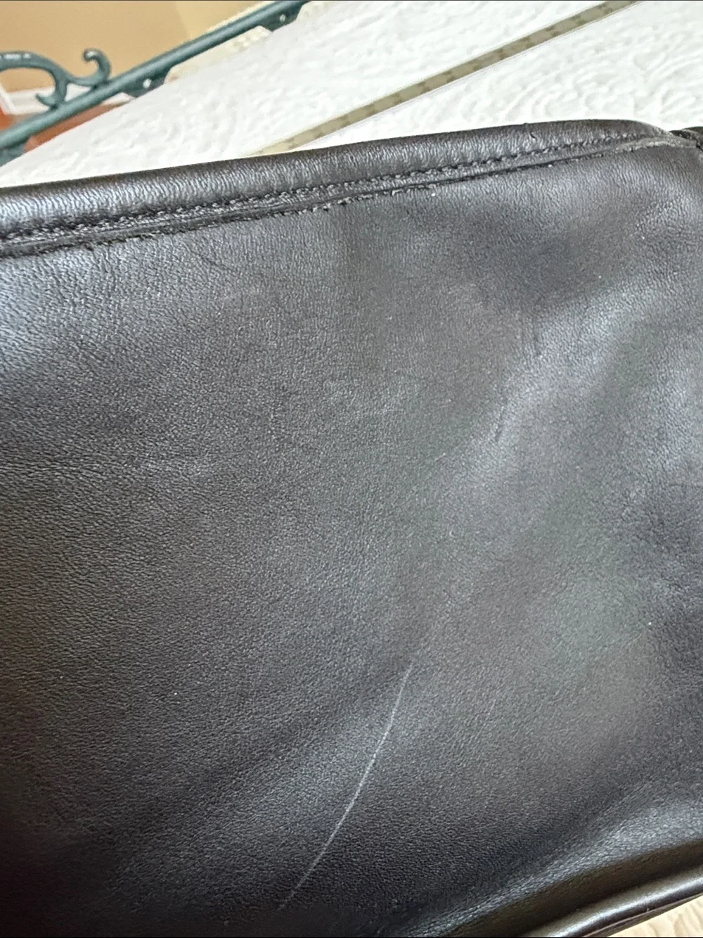Vintage Coach 9972 Zip Top Clutch 2000